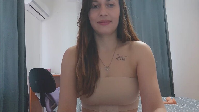 MEERA19's Streamate show and profile