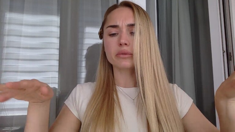 Tina_a's Streamate show and profile