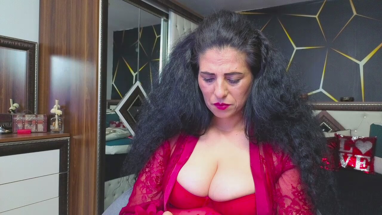 Curly_Sexy
