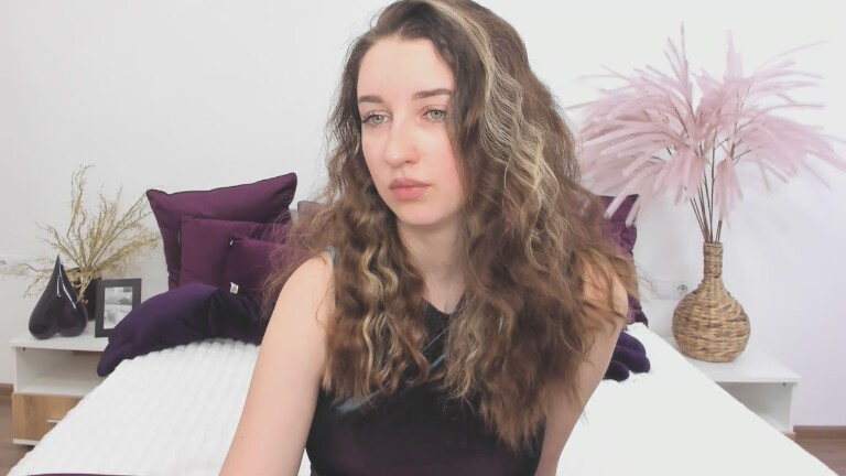 HeylaRose's Streamate show and profile