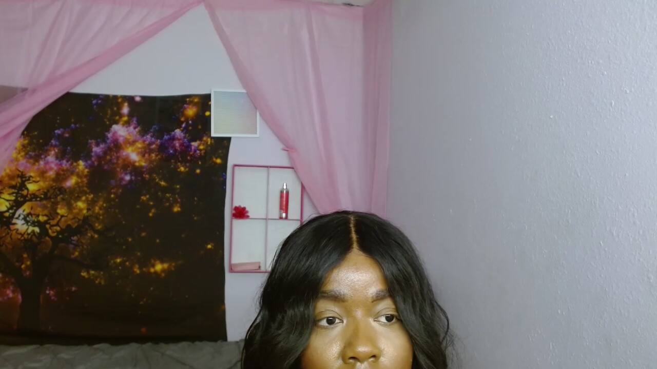 Rhianna_Ridge