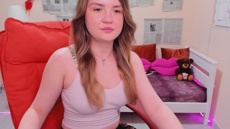 Reneswee's Streamate show and profile