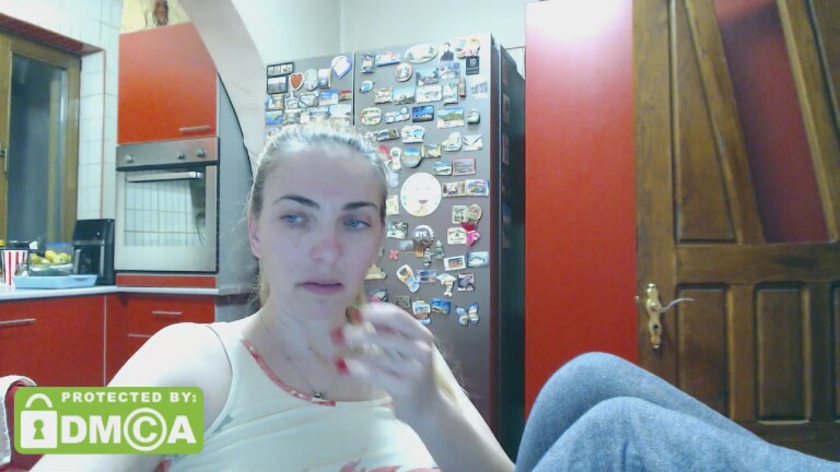 blondeangel_4u2's Streamate show and profile