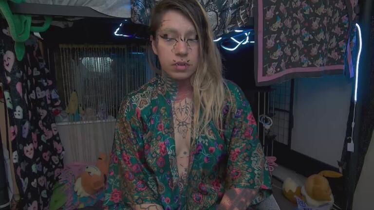 Zaturn's Streamate show and profile