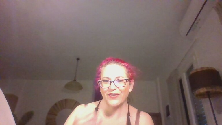 KinkyCorina's Streamate show and profile